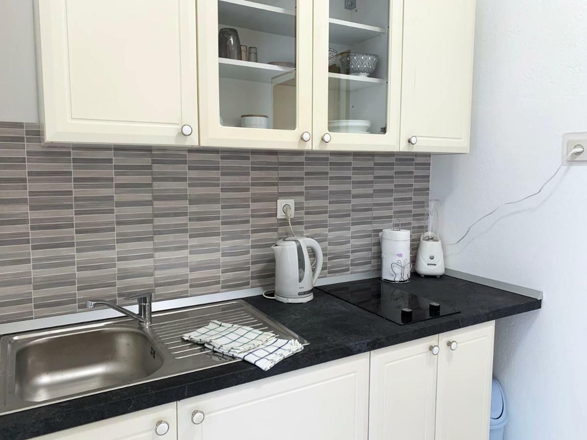 Apartments Zika Promajna Εξωτερικό φωτογραφία